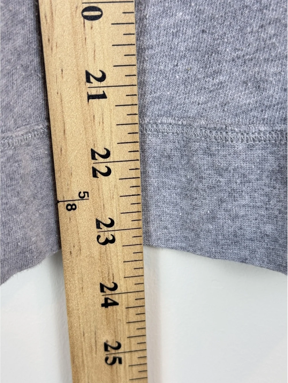 Free People Gray Grizzly Bear Graphic Cropped Sweatshirt Size M Raw Hem